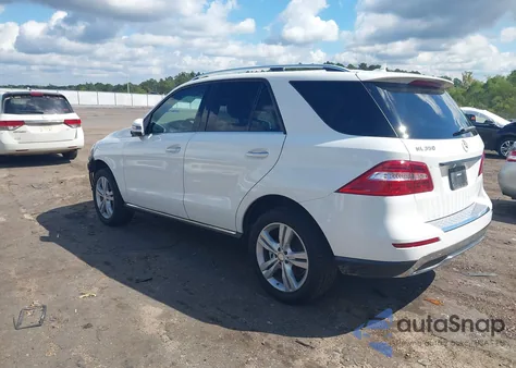 2015 Mercedes-Benz Ml 350 z USA, uszkodzony, nr VIN 4JGDA5JB7FA605563